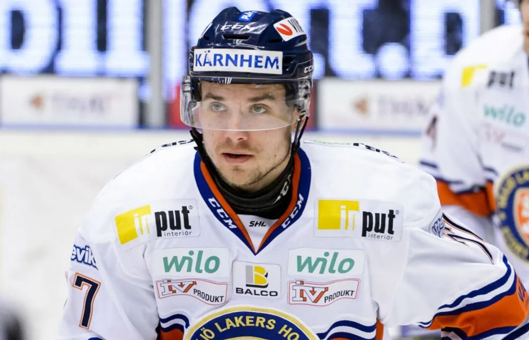 Släppte forward till rivalen – nu lånar de från samma klubb