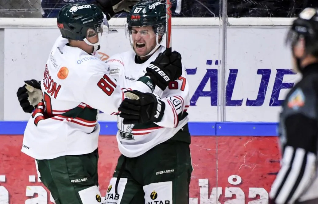 Modo värvar forward från allsvensk konkurrent
