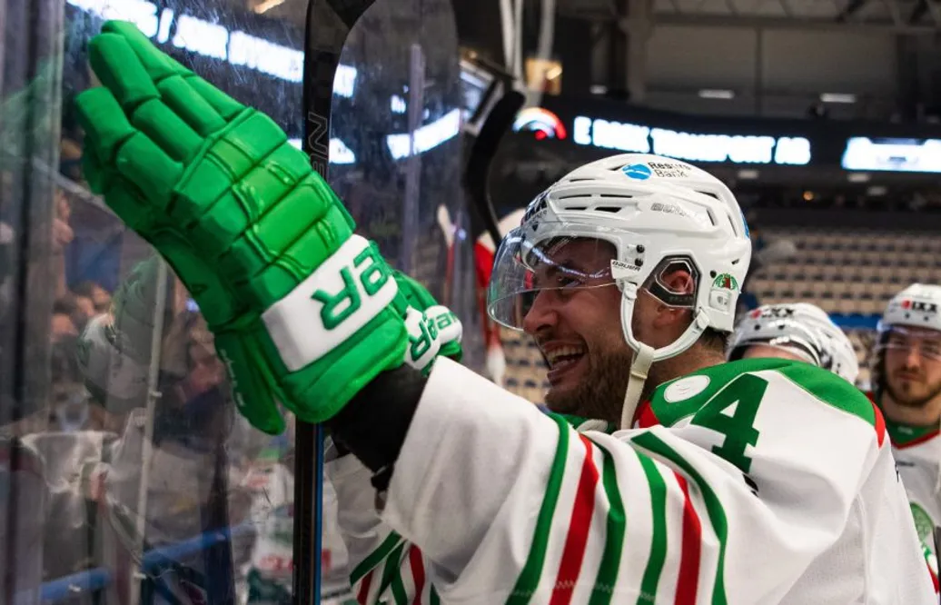 Curran betalar miljoner - köper sig ur KHL-kontrakt