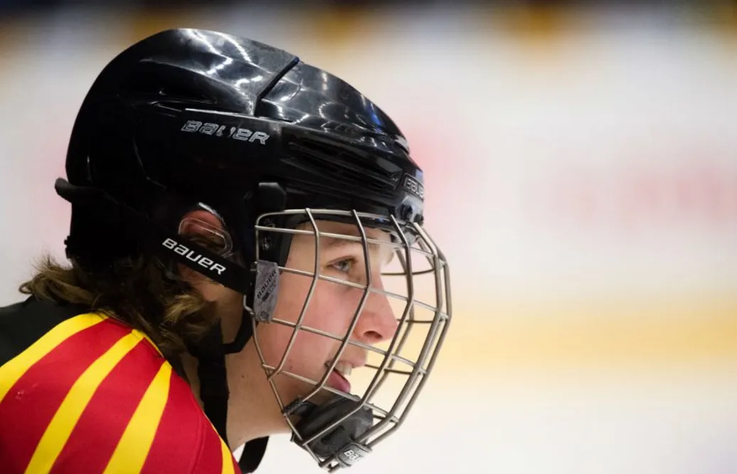 SHL-klubben skriver långt kontrakt med junior: ”Har en ovanlig talang”