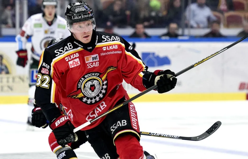 En tacklingsmaskin som vill lira: ”Det här är min typ av hockey”