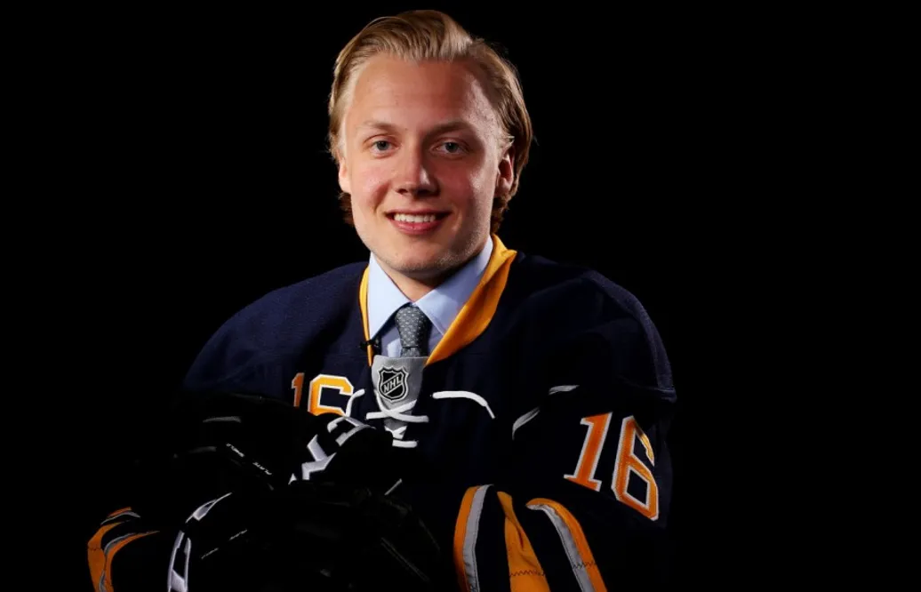 Uppgifter: Alexander Nylander uppkallad av Buffalo – kan NHL-debutera mot William