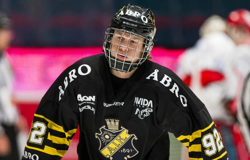 Supertalangen lämnar AIK för Rögle – inleder med spel i Kanada