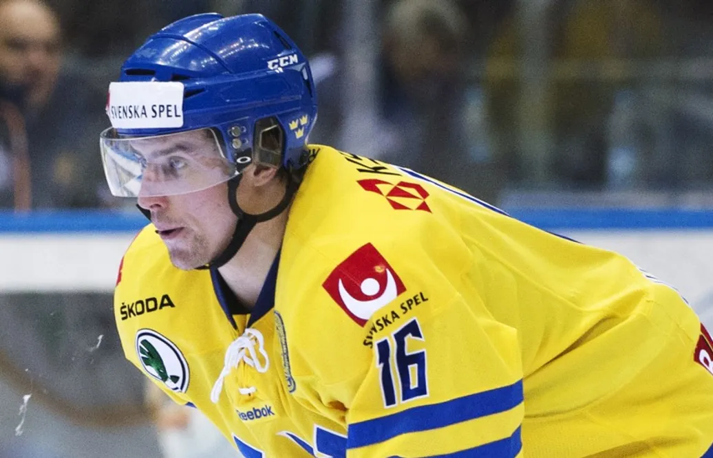 Han blir den första svensken i Kinas KHL-lag