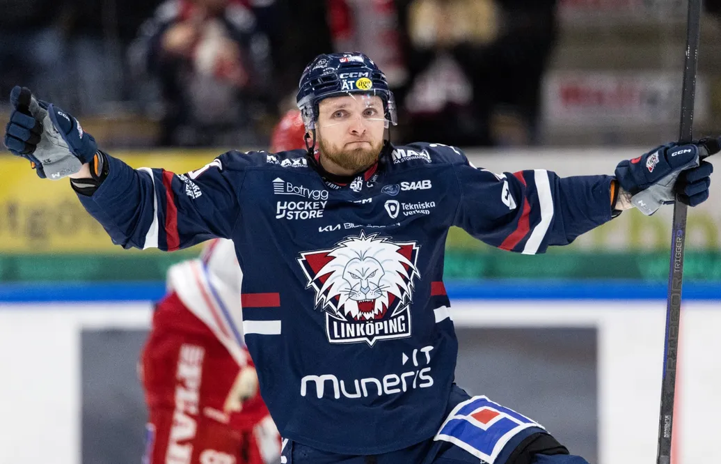 Stjärnan fortsätter leverera – trots turbulensen: "Försöker hjälpa laget"