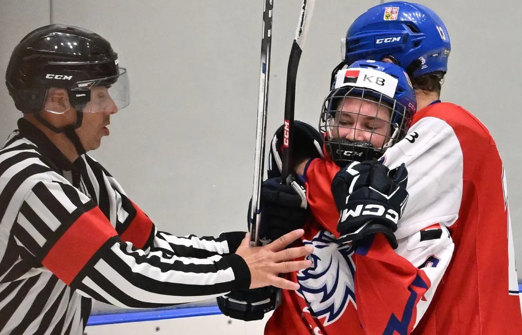 Adam Benák slår Magnus Pääjärvis poängrekord i Hlinka Gretzky Cup