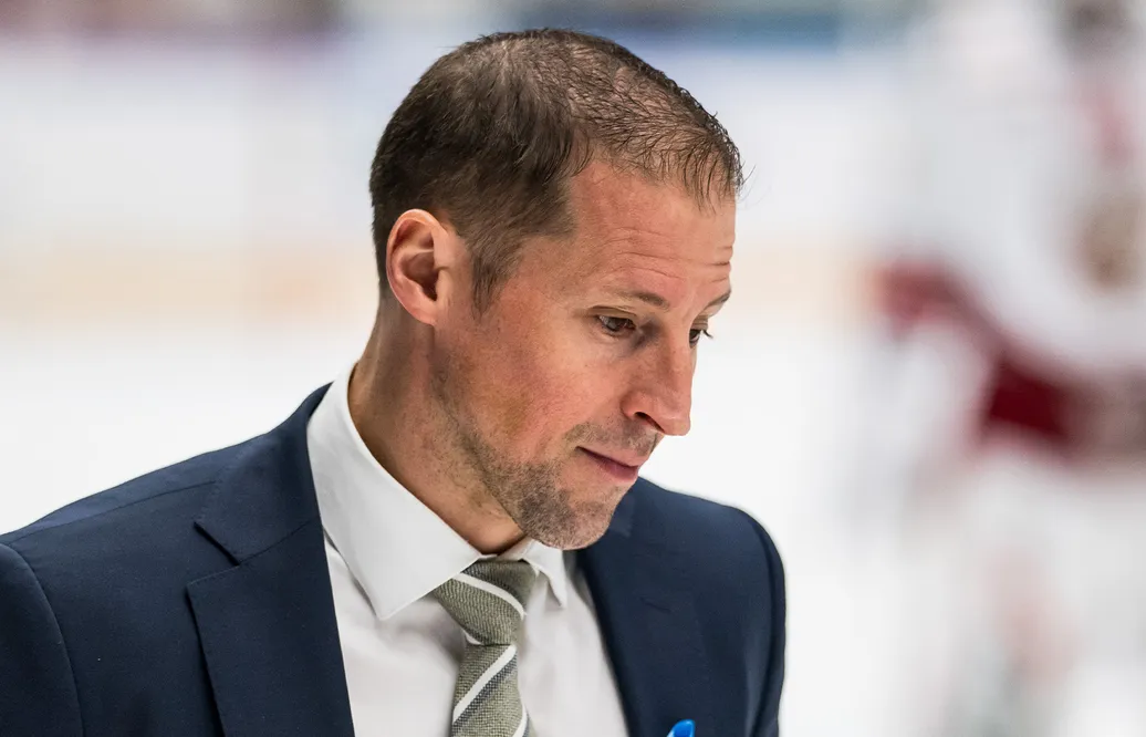 Cam Abbott tar över Chicago Wolves i AHL