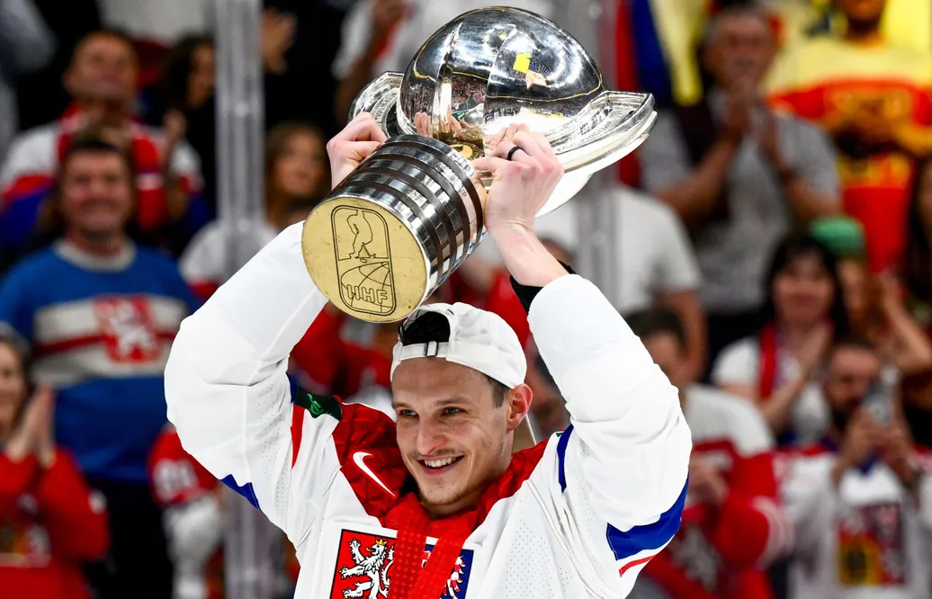 VM-hjälten lämnar NHL – för spel i Europa