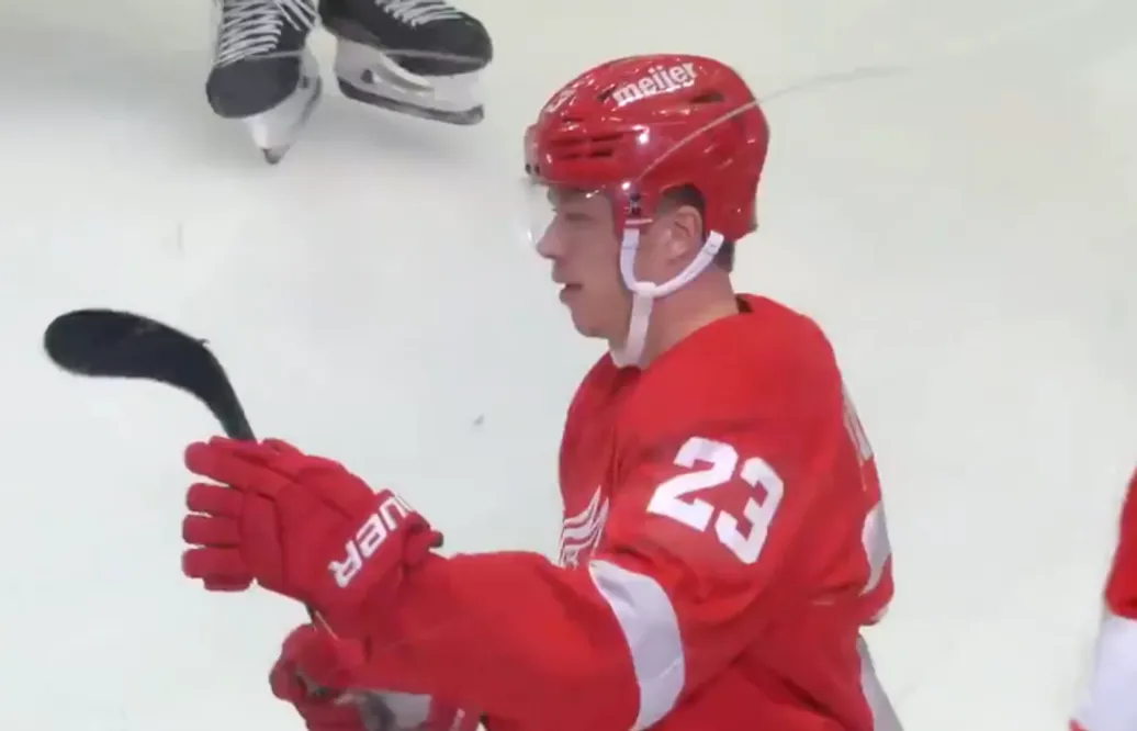 TV: Se Lucas Raymonds mål för Detroit