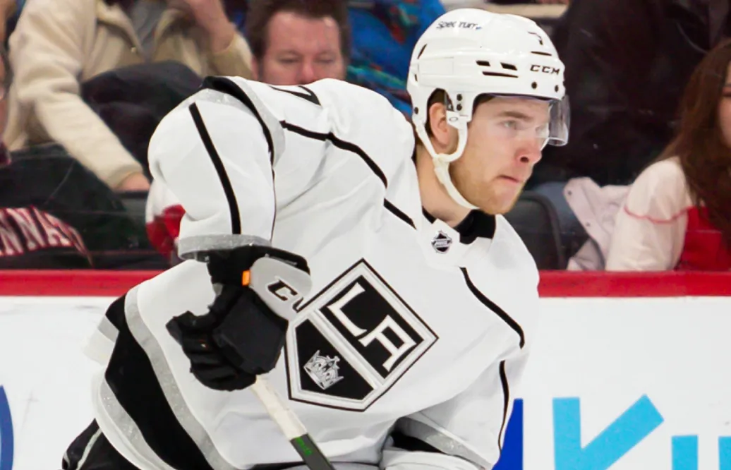 Tobias Björnfot skriver tvåårskontrakt med Los Angeles Kings