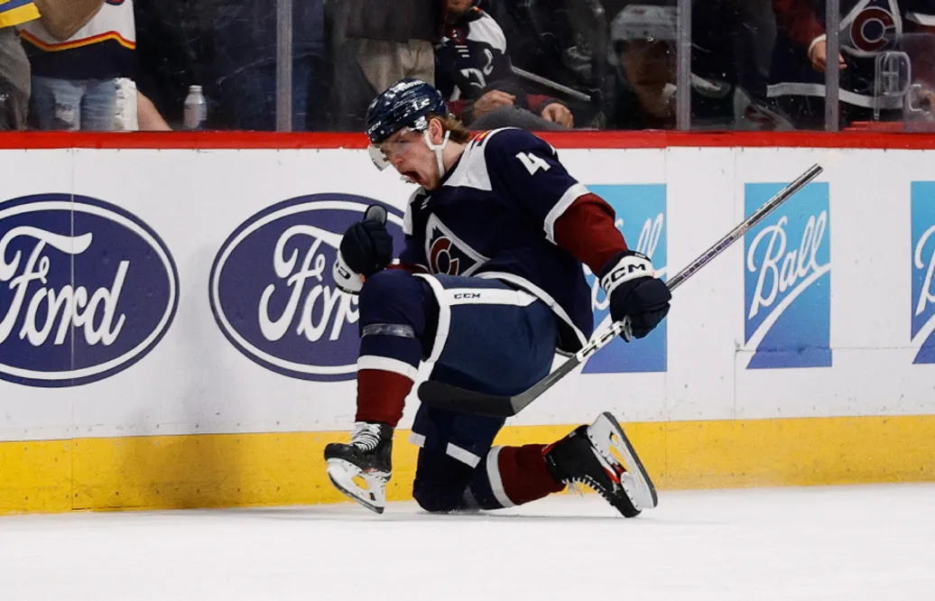 Bowen Byram förlänger med Colorado Avalanche