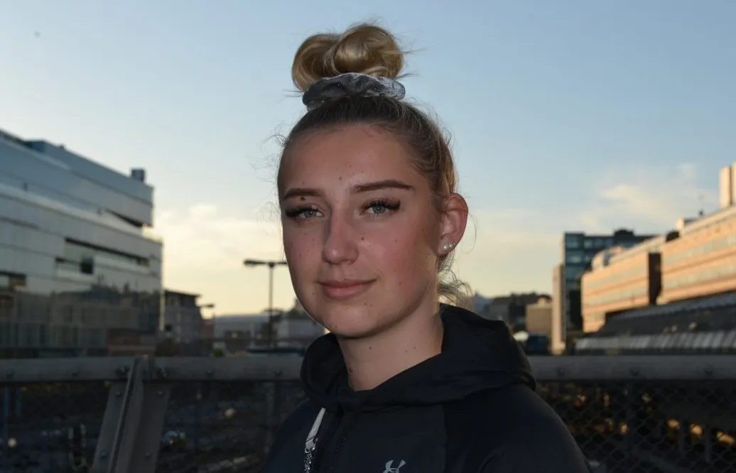 CLOSE-UP SDHL: AIK Hockeys Anna Amholt