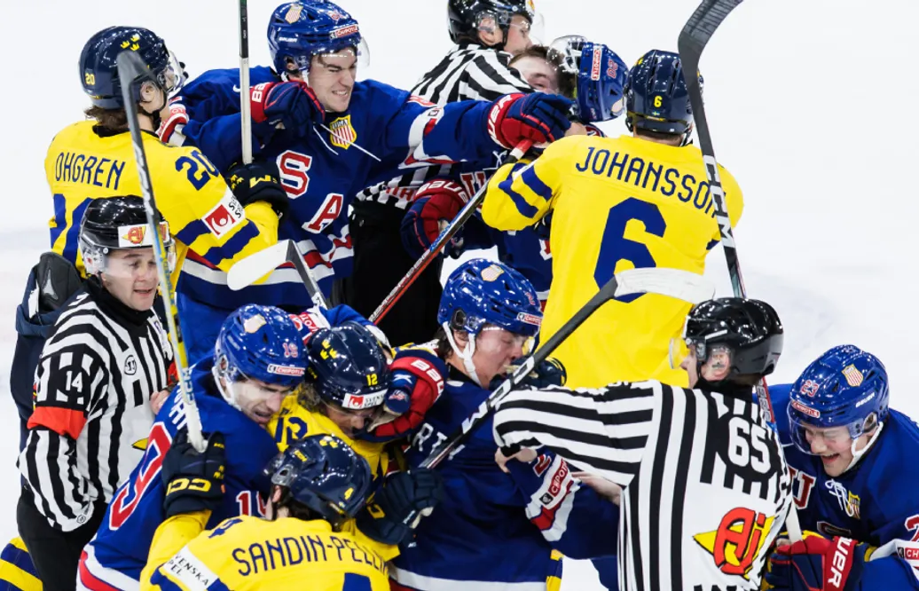 Magnus Hävelid och Filip Bystedt om omtalade situationerna