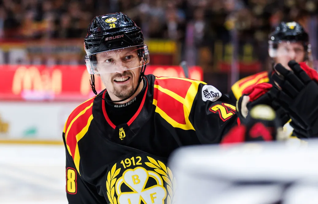 Har börjat diskutera nytt kontrakt med SHL-klubben