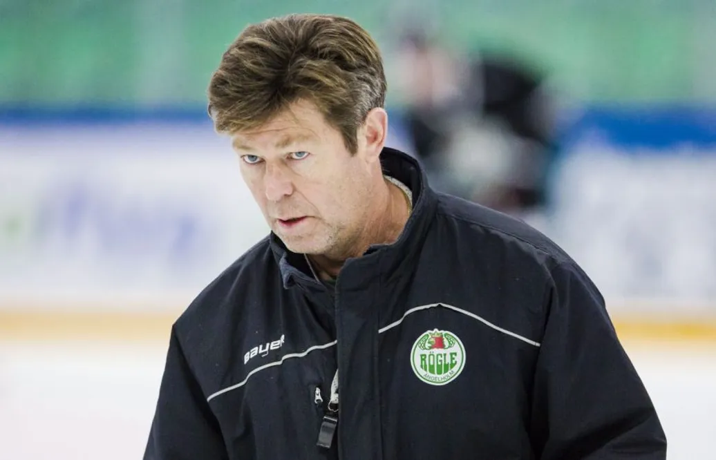 Bomben: Gunnar Persson tar över lag i Hockeytvåan