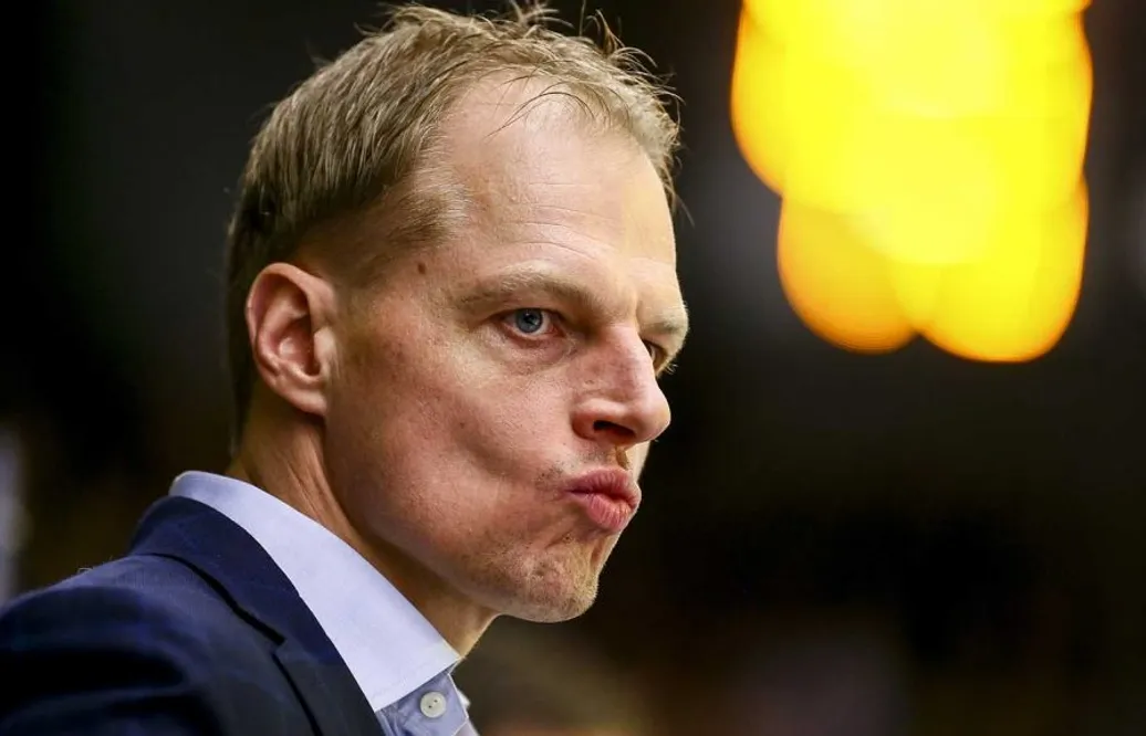 Förlust – nu väntar tufft motstånd i semin för Småkronorna