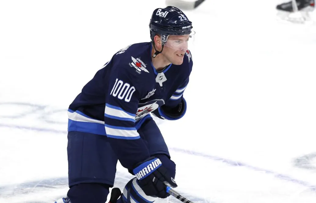 Veteranen förlänger – nobbar free agent-marknaden