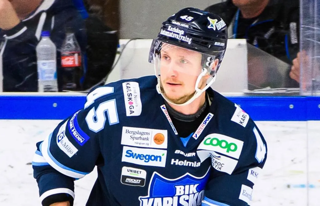 Spelade inte alls förra säsongen – nu gör Ekman Larsson comeback