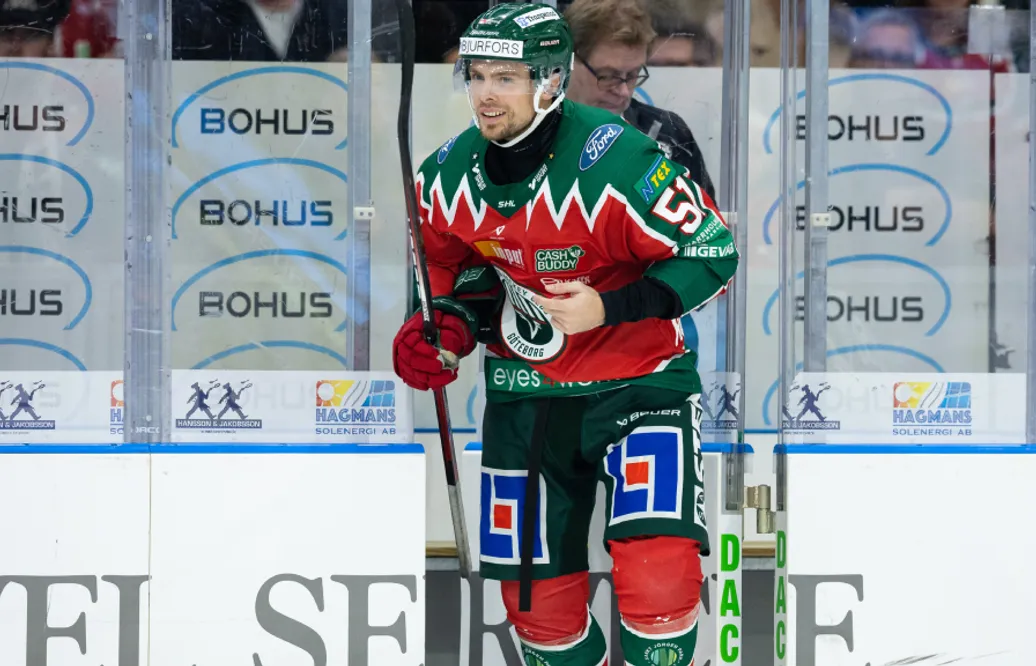 Mats Rosseli Olsen stängs av i två matcher