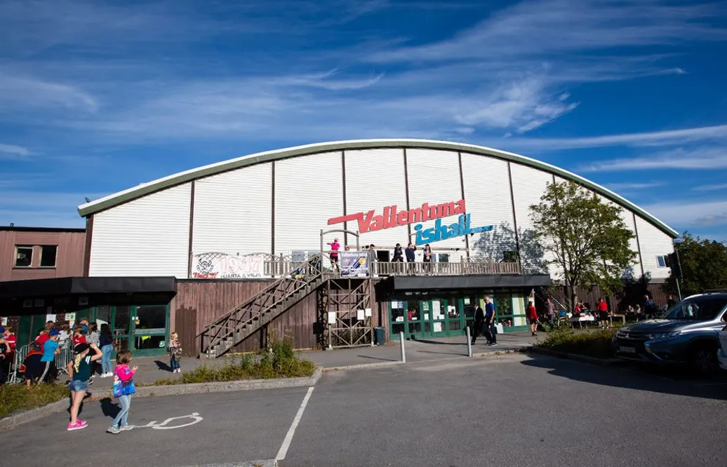 MJÖRNBERG: Äntligen en klubb som gör det alla skriker om – tar ansvar