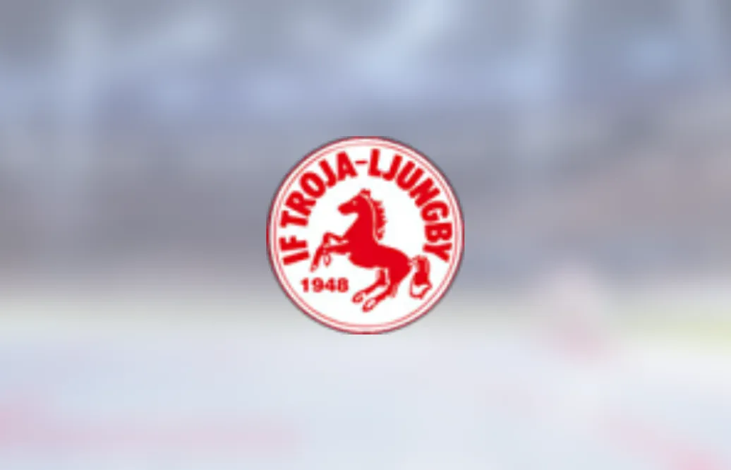 Forwarden Carl-Johan Sjögren förlänger med IF Troja-Ljungby