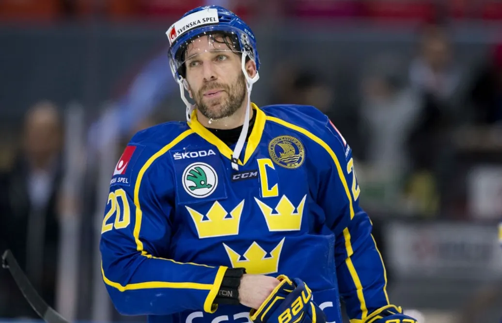 Han är nästa svensk att tacka ja till VM