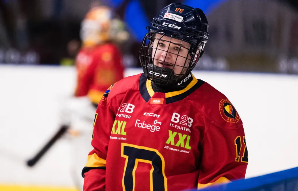 Julia Tärnblom förlänger med Djurgården till 2023