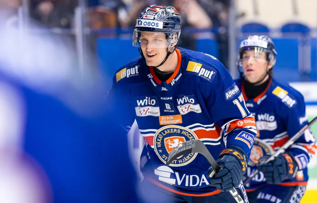 Gabriel Carlsson får debutera i Tre Kronor