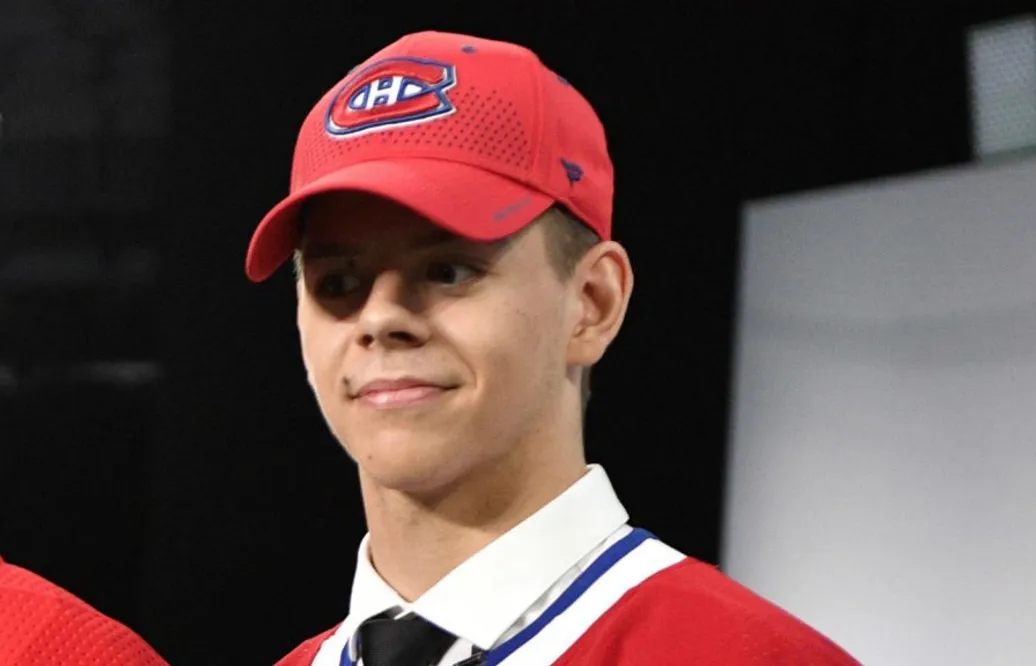 Finska superlöftet kan få chansen i NHL direkt: ”Stänger ingen dörr”