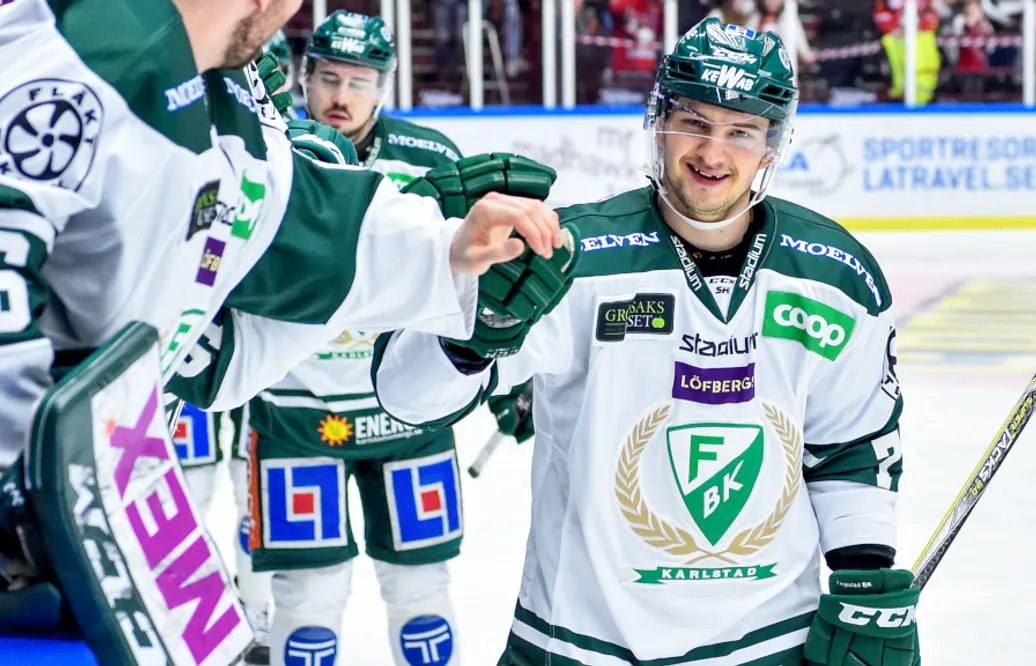 KHL-klubben bryter med tidigare SHL-forwarden