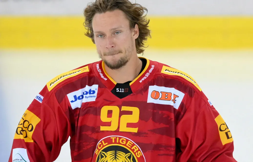Jesper Olofsson klar för Biel-Bienne
