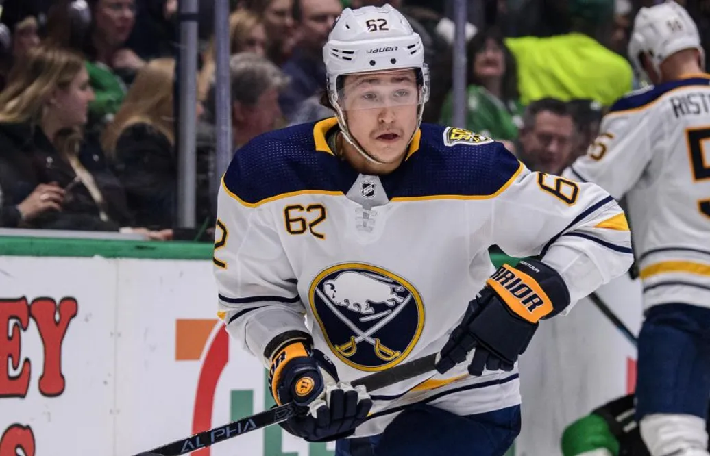 Han blir näste spelare att lämna Buffalo