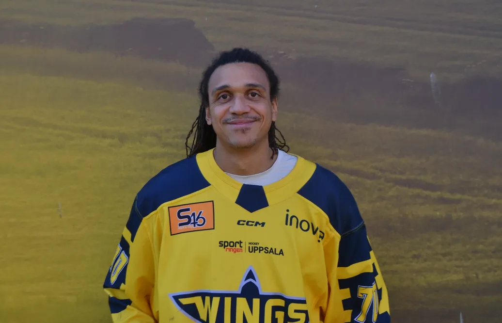 Mark Owuya ska spela för Wings nästa säsong.