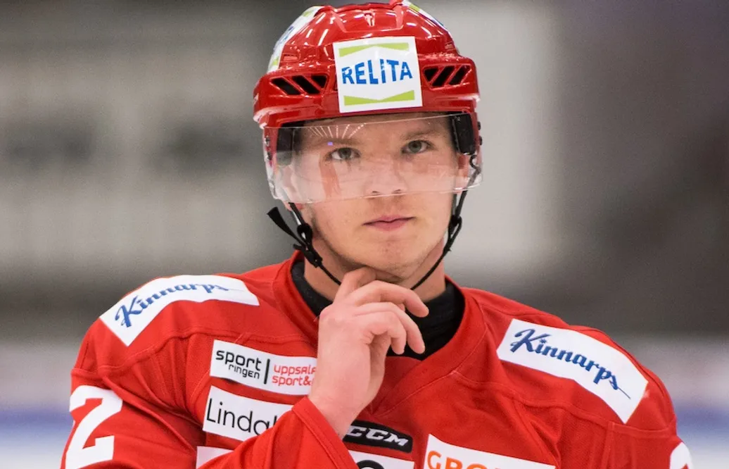 Jonathan Léman utsågs till TV-puckens bästa back 2012 – lägger skridskorna på hyllan