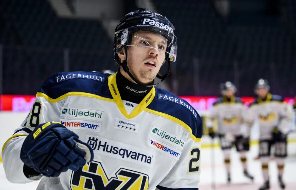 Glädjebeskedet: Backstjärnan redo för spel