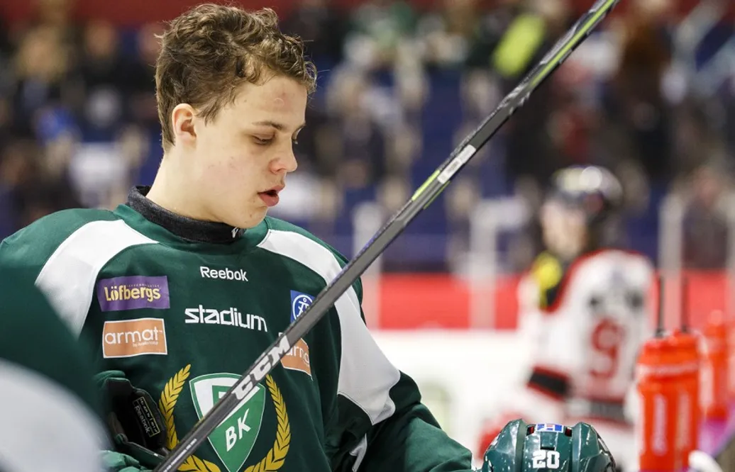 Eriksson Eks jättelyft – rankas högt i sista draftrankingen