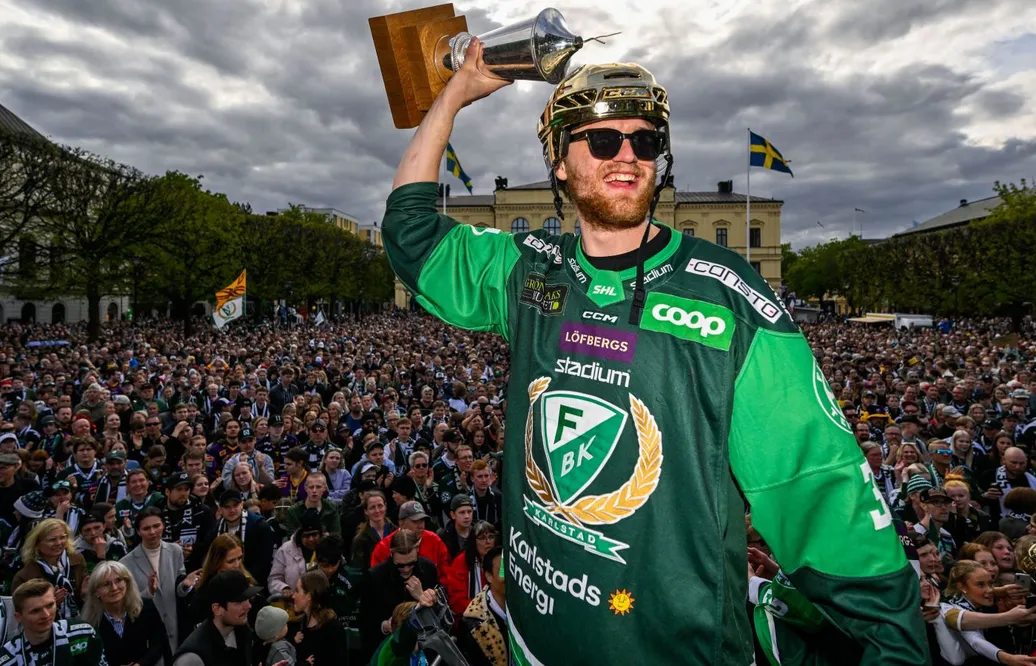 Adam Ginning lämnar Färjestad efter guldet