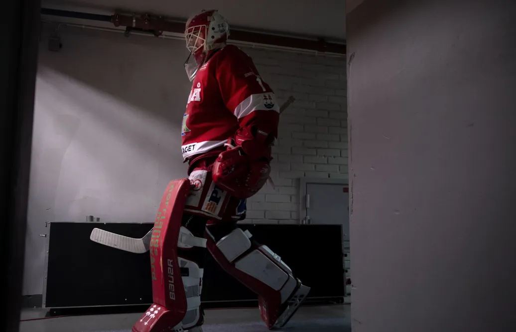 HV71 värvar Victor Brattström: "Perfekt komplement till Joni Ortio"