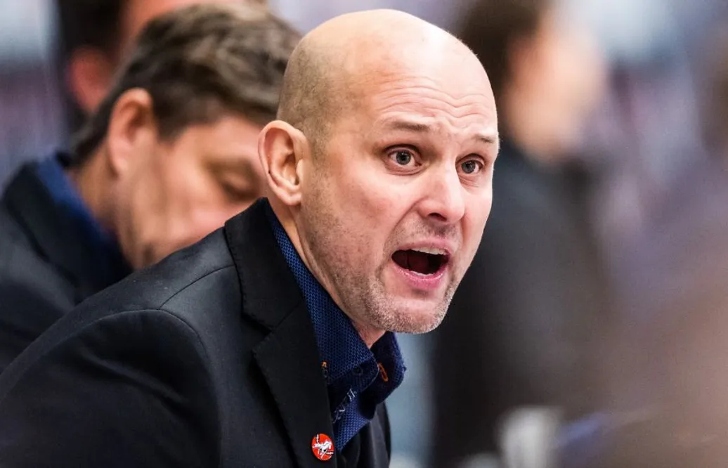 Zabel kritisk: "Crosschecking utan klubba i handen"