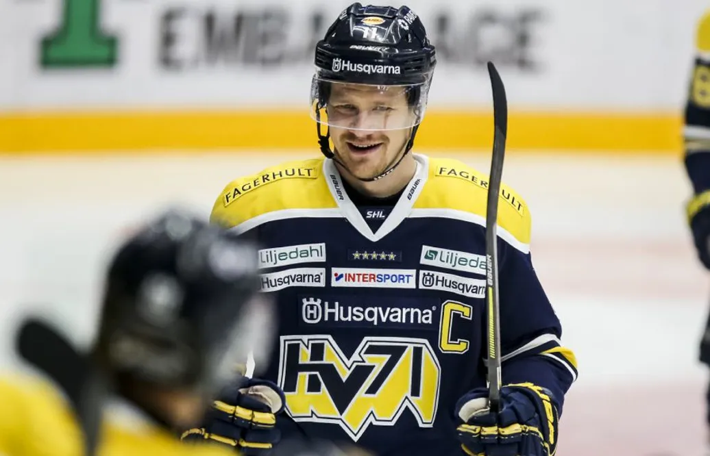 HV71:s jättekross – i Smålandsmötet