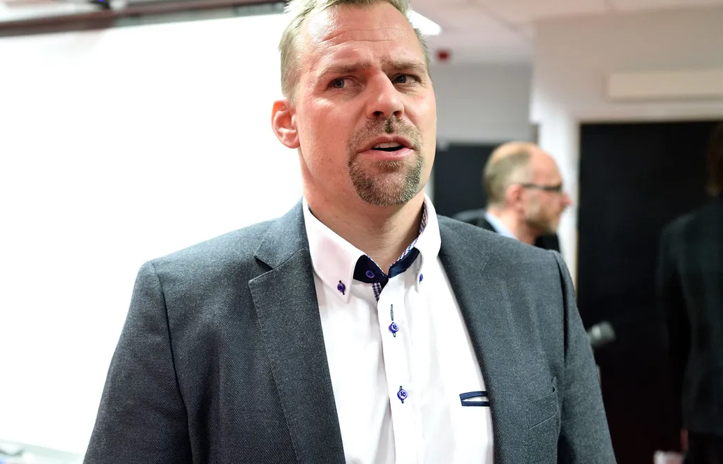 Tomas Holmström fortsätter som tränare i Piteå