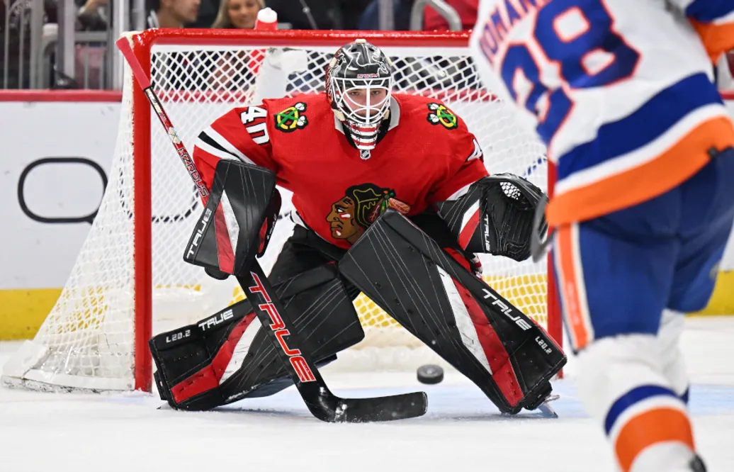 Arvid Söderblom förlänger med Chicago Blackhawks