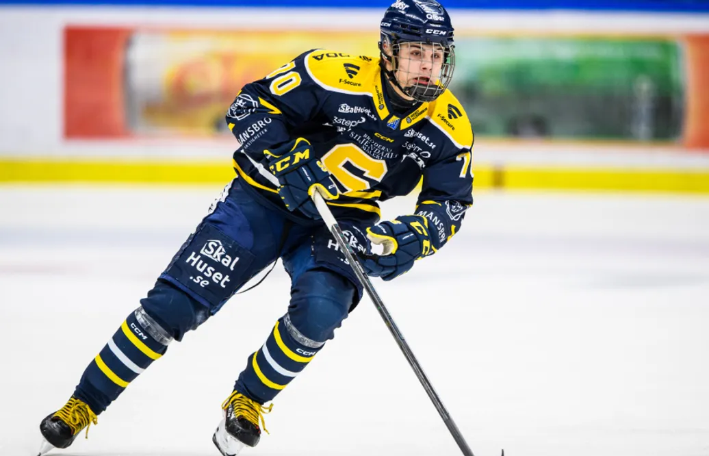 Alex Ciernik gör succé hos Västervik – nobbas av SSK