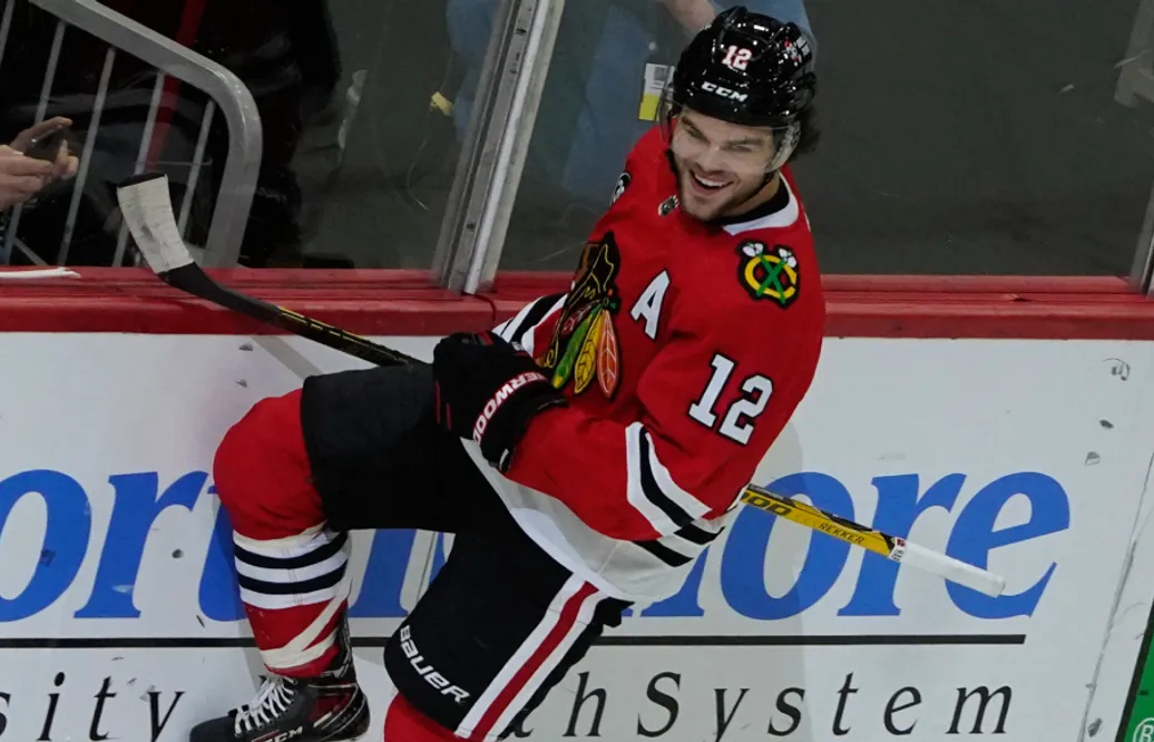 Uppgifter: Alex DeBrincat kan trejdas