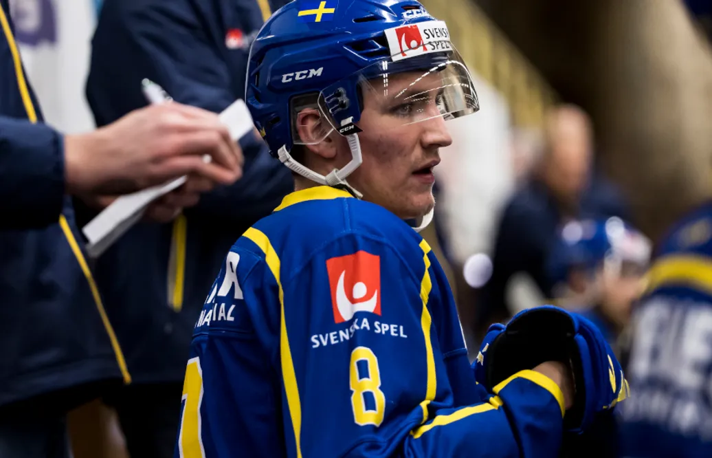 Olle Norberg dubbelregistreras för spel i Hockeyettan