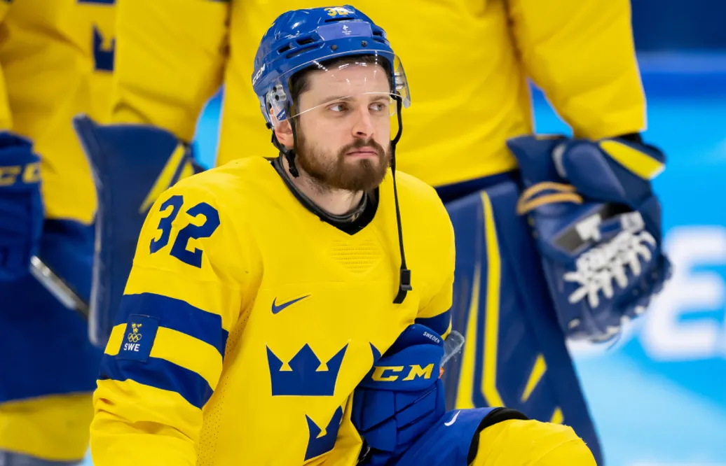 Lukas Bengtsson förlänger med Zug