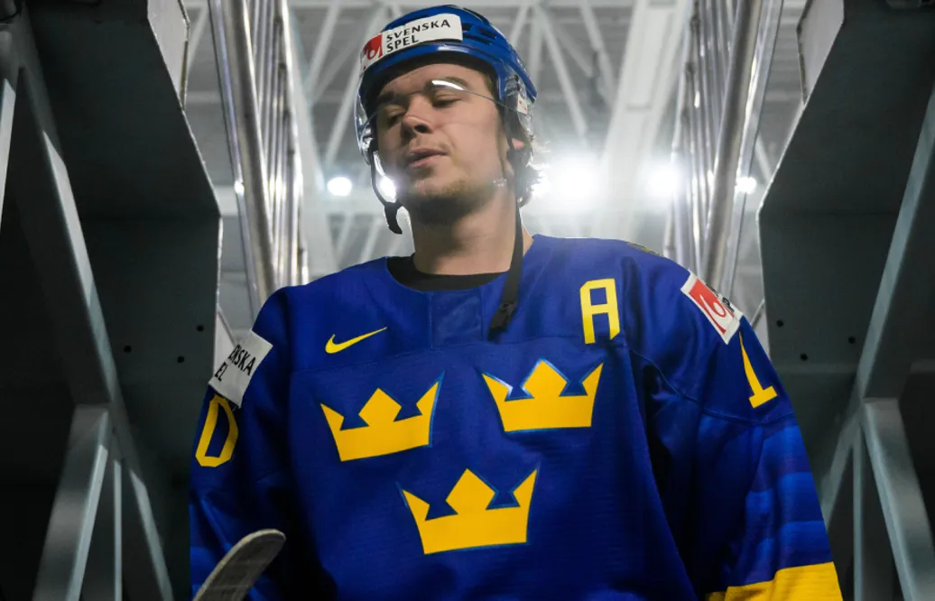 Alexander Holtz flyttas tillbaka ner till AHL