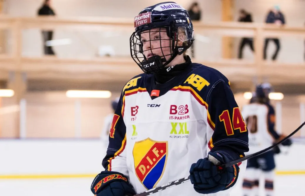 Forwarden förlänger med Djurgården: ”En riktig team player”
