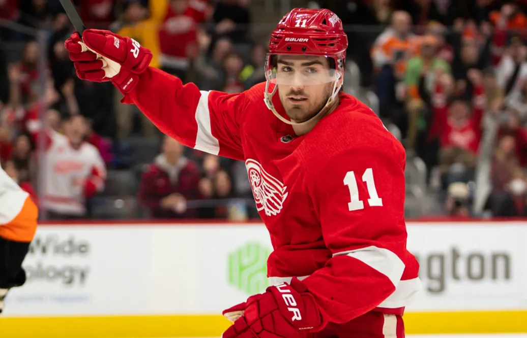 Detroit Red Wings bryter kontraktet med Filip Zadina