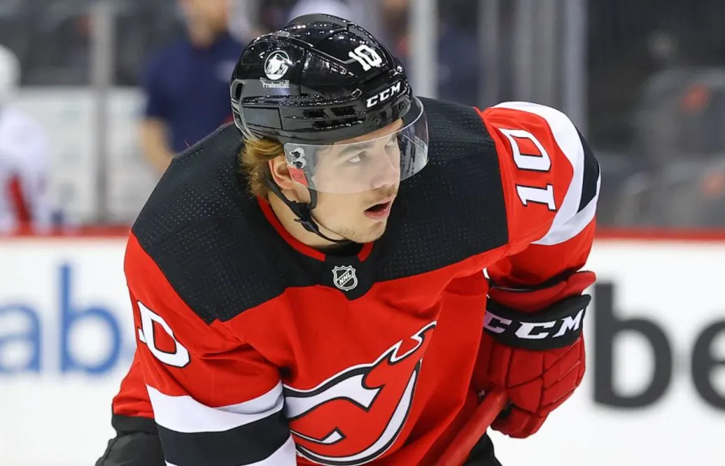 Holtz tar inte plats i NHL – skickas ner i AHL